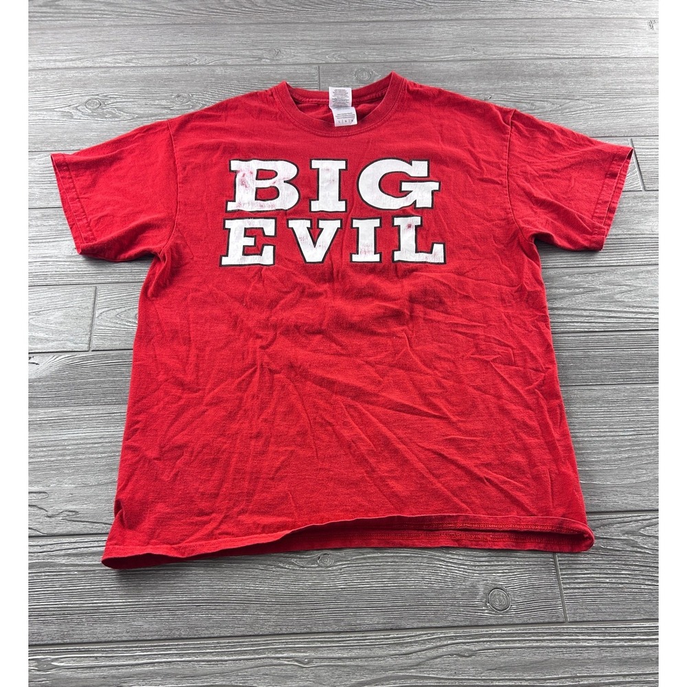 Gildan WWE The Undertaker Big Evil Red T-Shirt Mens Large Fighting Lifestyle